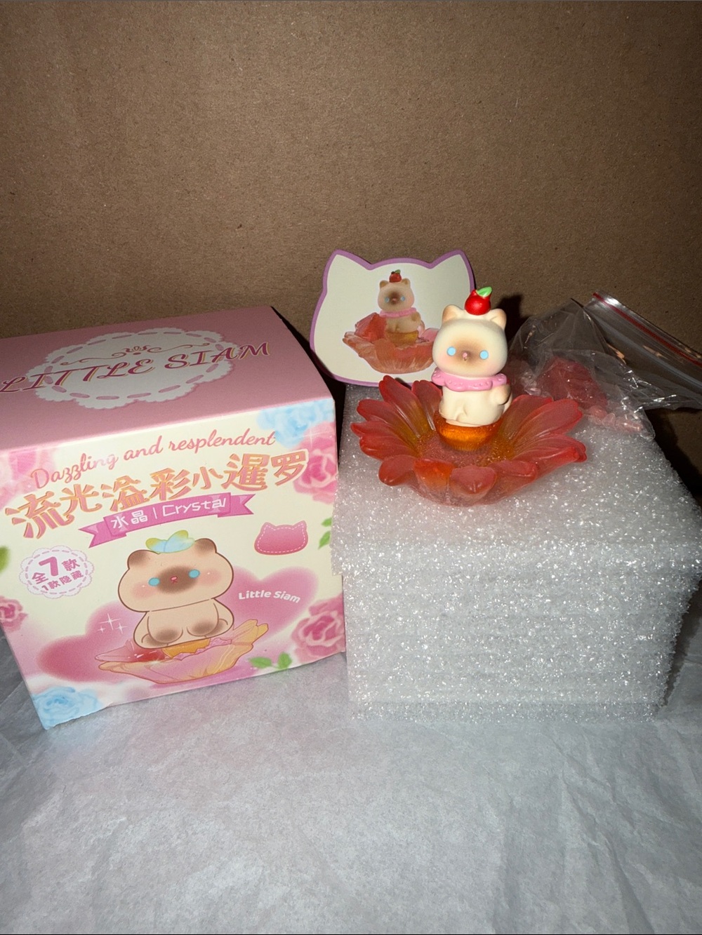 Crystal Kitty Little Siam Confirmed Red Crystal